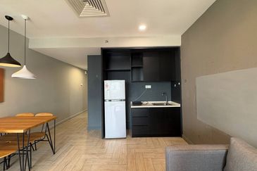 Crown Tower @ Empire City