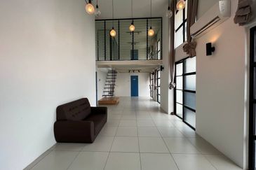 Colonial @ Empire city