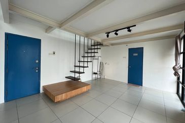 Colonial @ Empire city