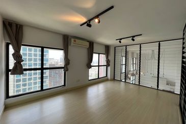 Colonial @ Empire city