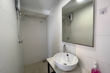 Colonial @ Empire city