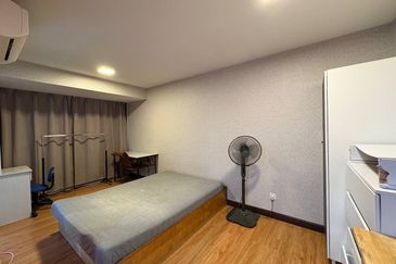 Halo Sunday @ Empire City