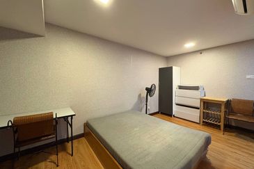 Halo Sunday @ Empire City