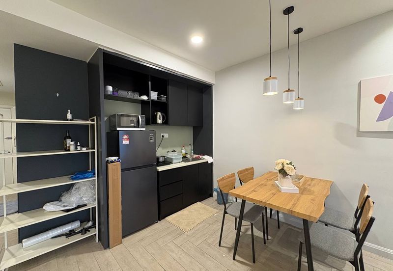 Crown Tower @ Empire City