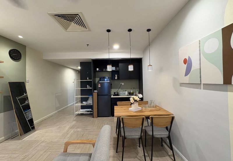 Crown Tower @ Empire City