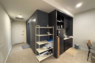 Crown Tower @ Empire City