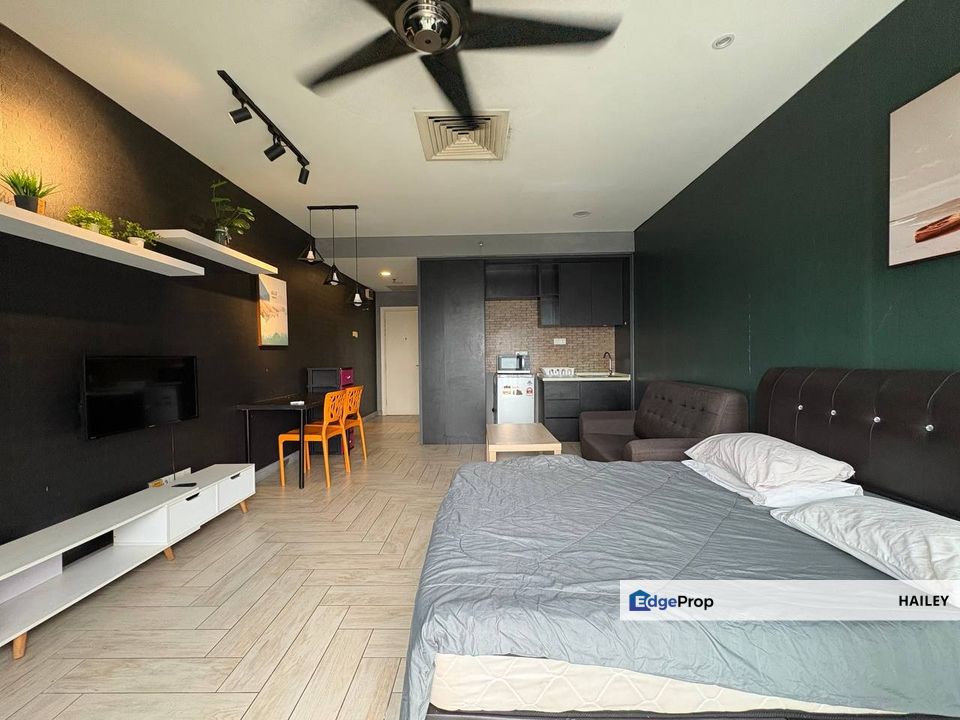 Private Studio Unit with Balcony @ Empire City PJ Damansara Perdana For Rent, Selangor, Petaling Jaya
