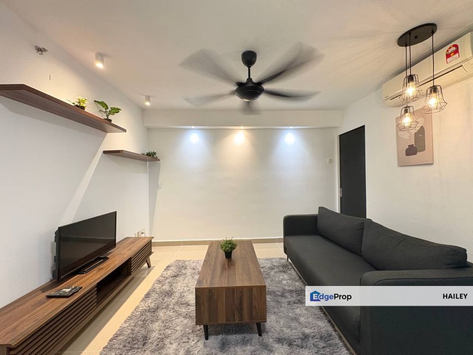 FULLY FURNISHED Private Studio House Halo Sunday Empire City PJ Damansara For Rent, Selangor, Damansara Perdana