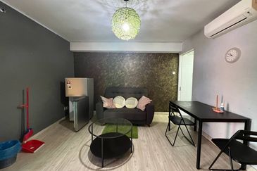 Halo Sunday @ Empire City