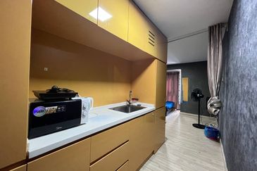 Halo Sunday @ Empire City