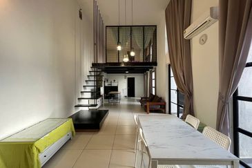 Colonial @ Empire city