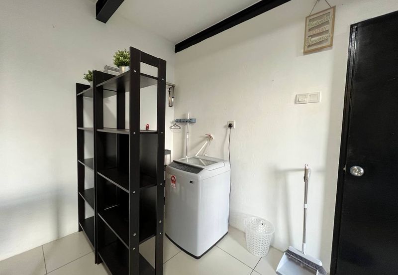 Colonial @ Empire city