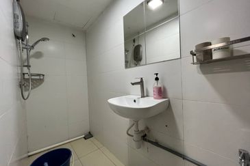 Colonial @ Empire city