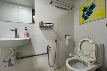 Colonial @ Empire city