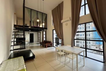 Colonial @ Empire city