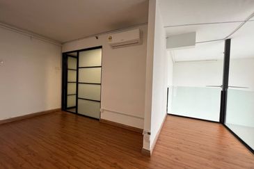 Tower M, Empire City