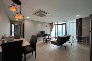 Crown Tower @ Empire City