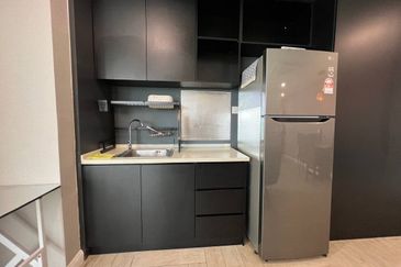 Crown Tower @ Empire City