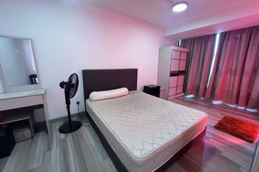 Halo Sunday @ Empire City