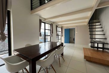 Colonial @ Empire city