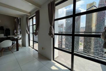 Colonial @ Empire city