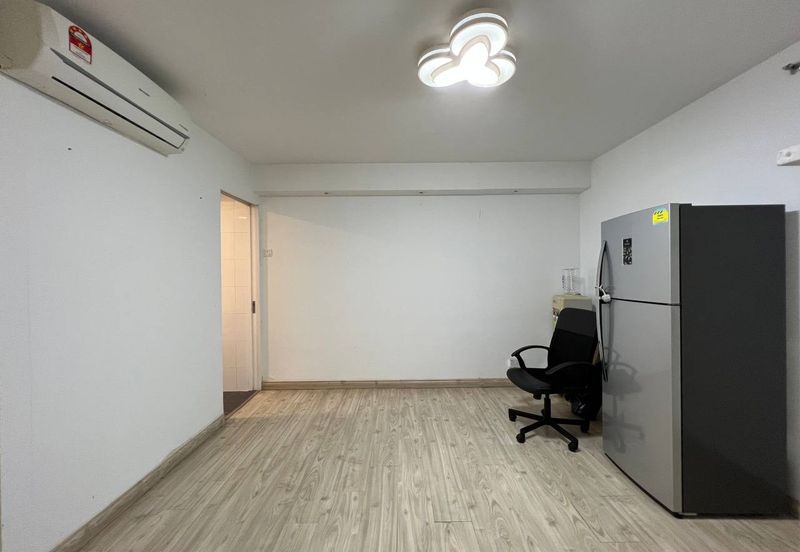 Halo Sunday @ Empire City