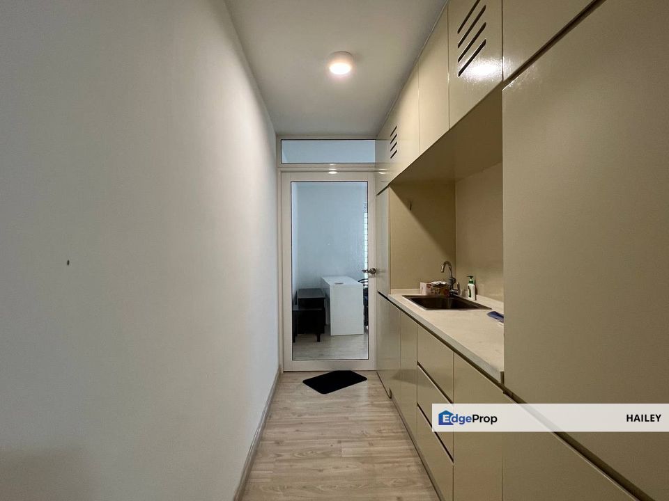 Partly Furnished One Bedroom Studio Unit Halo Sunday Empire City PJ Damansara For Rent, Selangor, Damansara Perdana