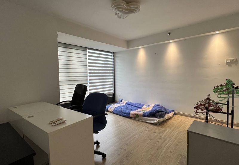 Halo Sunday @ Empire City