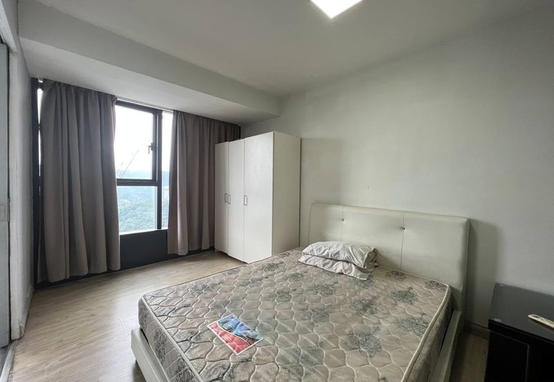 Halo Sunday @ Empire City