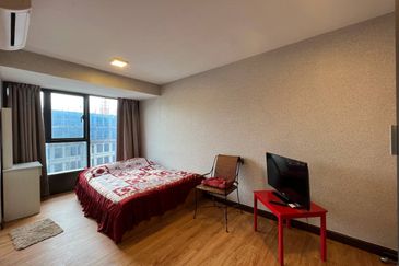 Halo Sunday @ Empire City