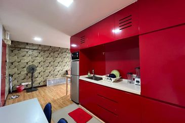 Halo Sunday @ Empire City