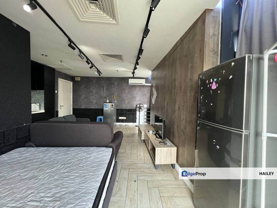 Studio Crown Tower Empire City PJ Damansara Perdana For Rent, Selangor, Petaling Jaya