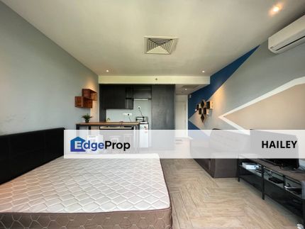 Fully Balcony Studio Crown Tower Empire City PJ Damansara Perdana For Rent, Selangor, Petaling Jaya