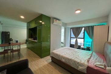 Halo Sunday @ Empire City