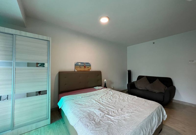 Halo Sunday @ Empire City