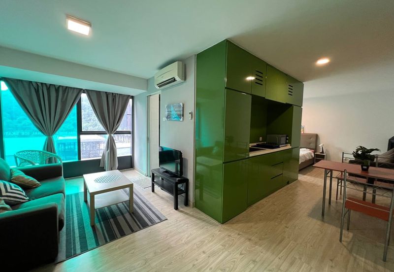 Halo Sunday @ Empire City