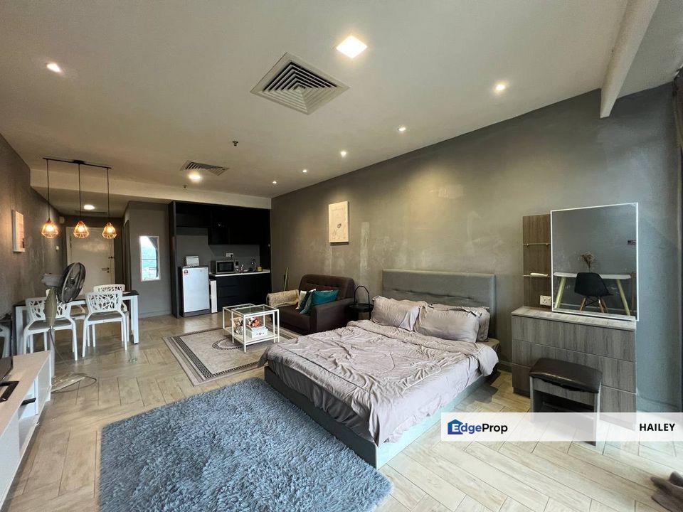 Fully Furnished Studio Crown Tower Empire City PJ Damansara Perdana For Rent, Selangor, Petaling Jaya