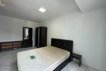 Halo Sunday @ Empire City