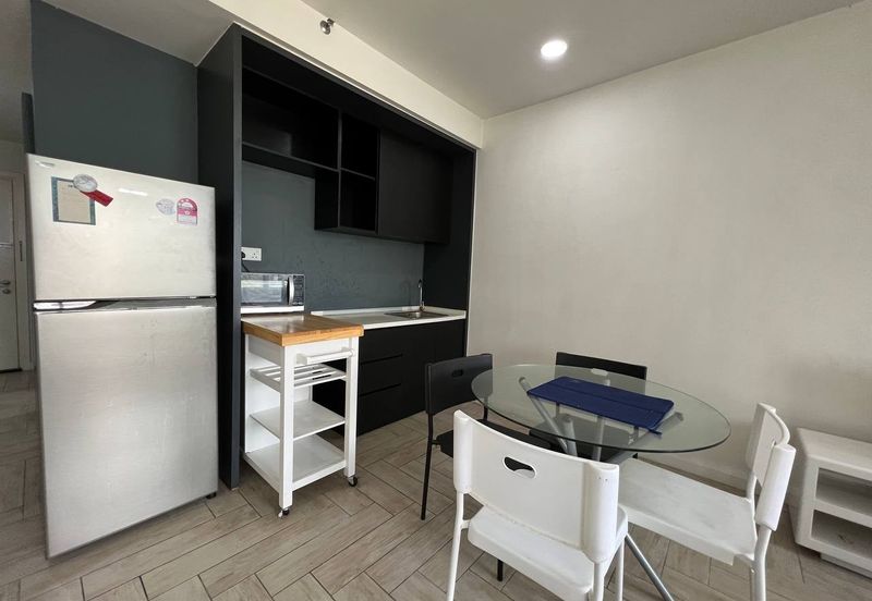 Crown Tower @ Empire City