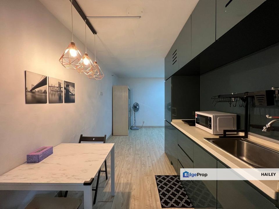 Fully Furnished Studio Halo Sunday Empire City PJ Damansara For Rent, Selangor, Damansara Perdana