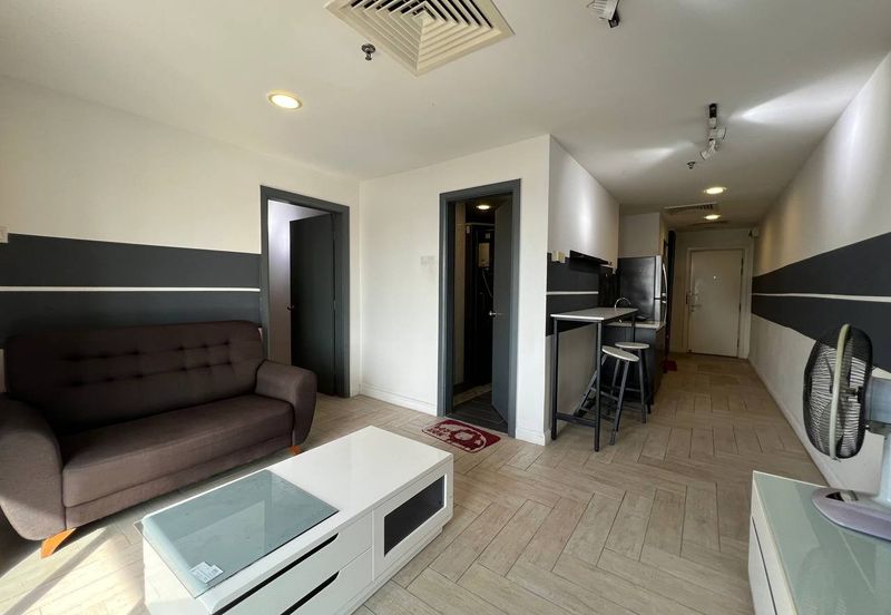 Crown Tower @ Empire City