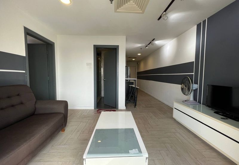 Crown Tower @ Empire City