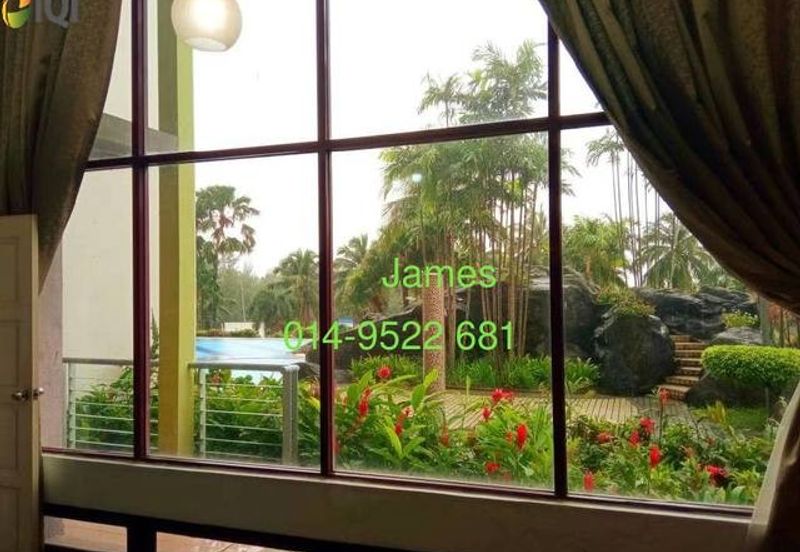 Golden Coast Condominium