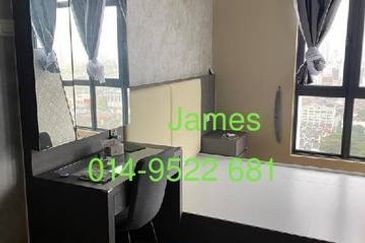 The Quartz Residence