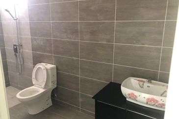 Double Storey Semi D Limbongan Klebang Near Tengkera Kota Laksamana Lorong Pandan Kampung Lapan