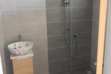 Double Storey Semi D Limbongan Klebang Near Tengkera Kota Laksamana Lorong Pandan Kampung Lapan