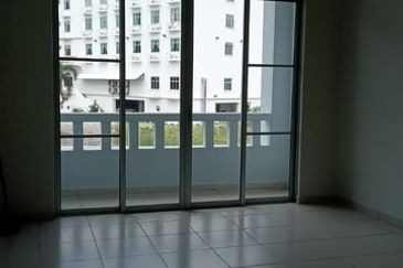 Double Storey Semi D Limbongan Klebang Near Tengkera Kota Laksamana Lorong Pandan Kampung Lapan