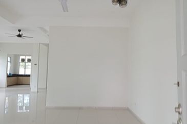 Double Storey Semi D Limbongan Klebang Near Tengkera Kota Laksamana Lorong Pandan Kampung Lapan