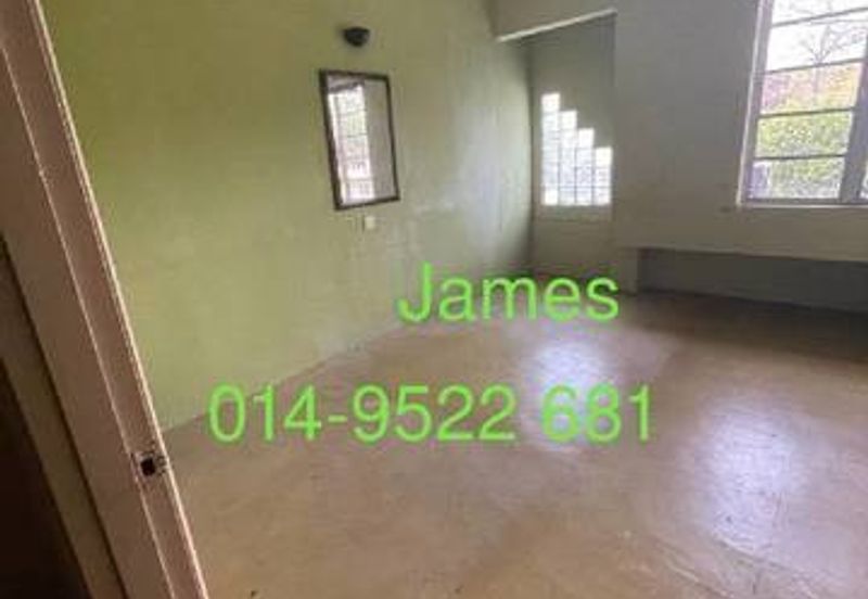 1st Floor Kota Laksamana Hot Area near Melaka Raya