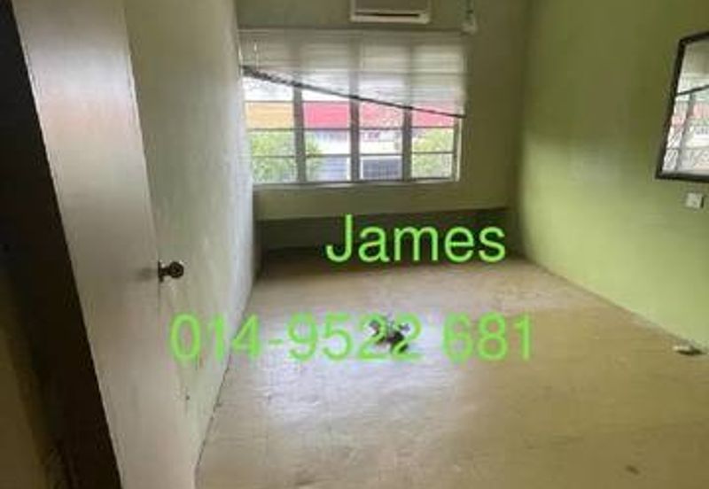 1st Floor Kota Laksamana Hot Area near Melaka Raya